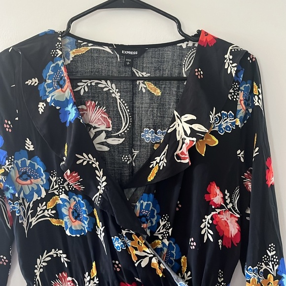 Express Floral Print Wrap Long Sleeve Ruffle Dress Size S - Picture 5 of 10